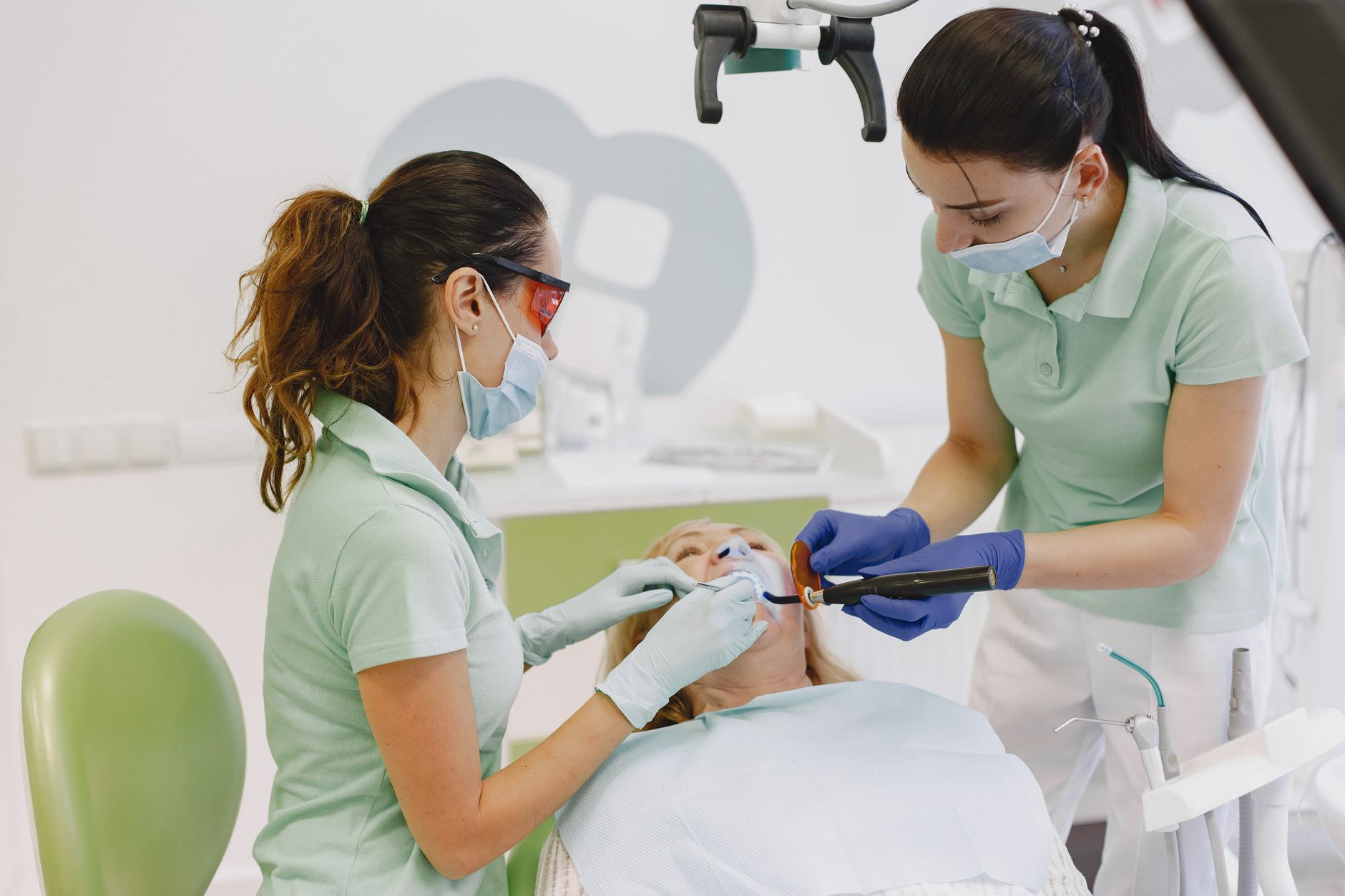 What to Expect During Mercury Filling Removal: A Patient’s Guide