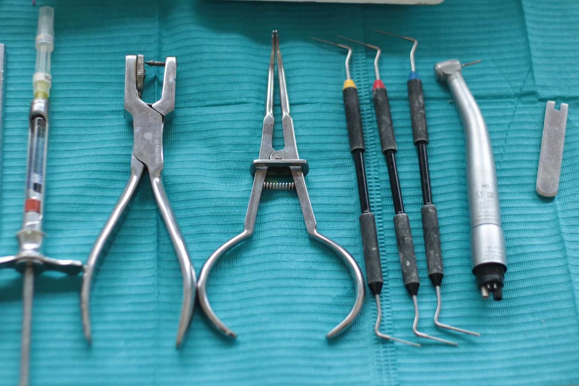 How is a Wisdom Tooth Removal Performed? A Step-by-Step Guide